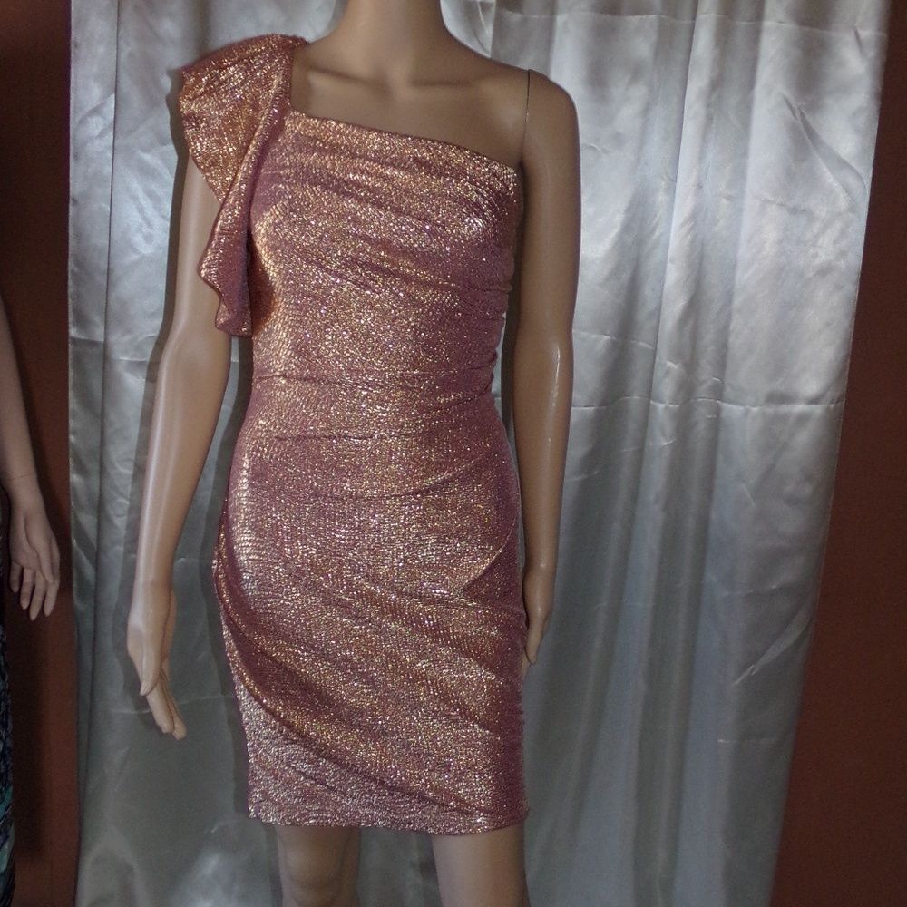 Hailey Logan Adrianna Papel Gold Shimmer Dress M